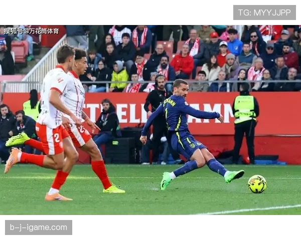 奥布拉克神勇扑救再现，状态回升助球队捍卫荣耀