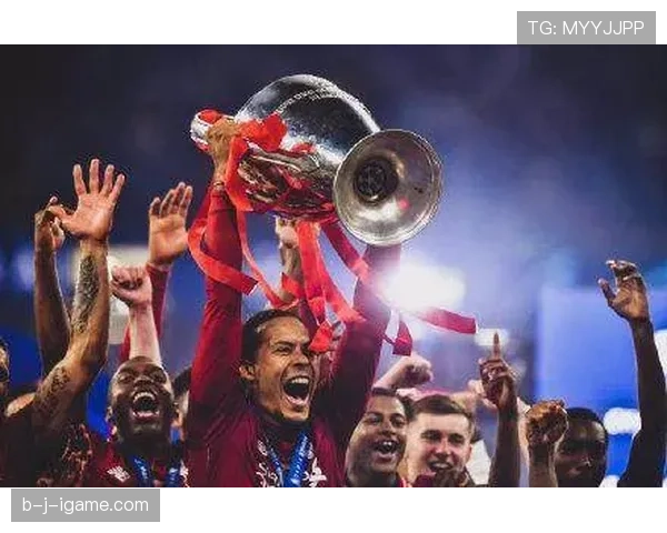 范戴克荣膺防守MVP,持续提升球队后防线竞争力 范戴克荣膺防守MVP,持续提升球队后防线竞争力