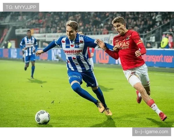 拉科鲁尼亚逼抢体系近期表现稳健,防守反击效率持续提升 拉科鲁尼亚逼抢体系近期表现稳健,防守反击效率持续提升