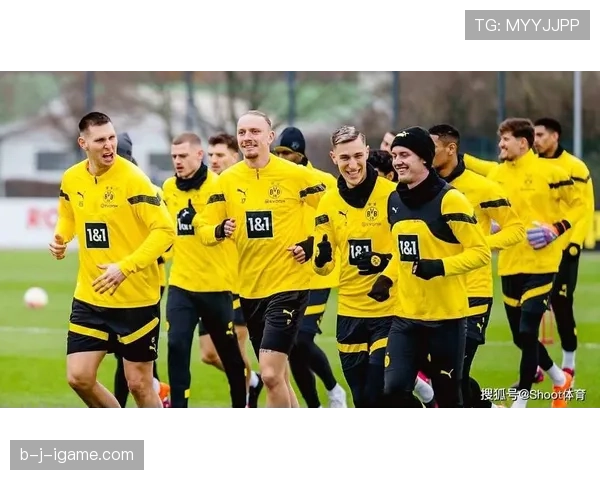 多特防线问题持续显现:稳定性承压影响赛季走势 多特防线问题持续显现:稳定性承压影响赛季走势