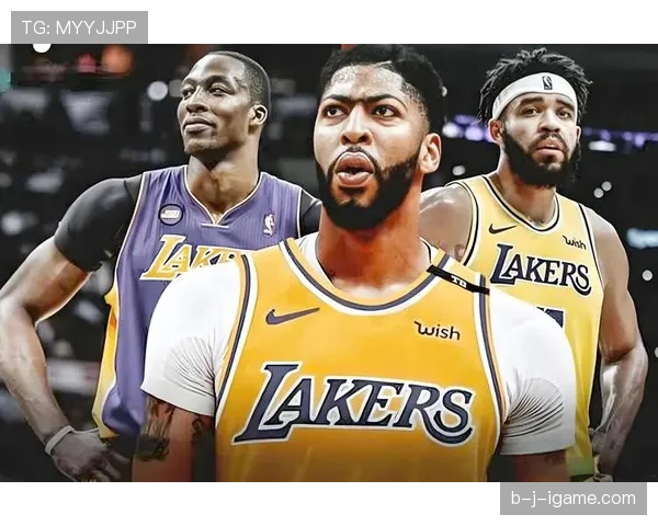 戴维斯内线统治力提升，高效输出改变湖人攻防节奏